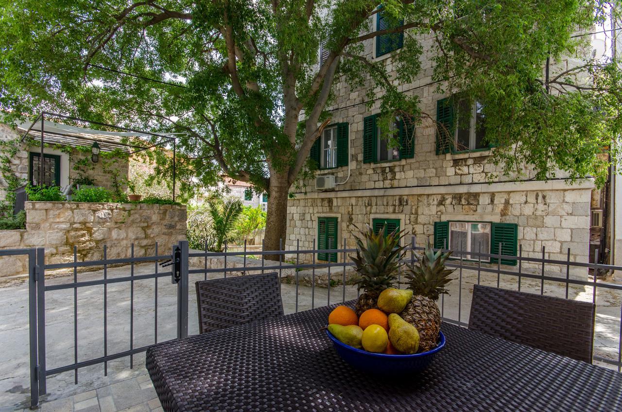 Wild Rose Hotel Split Buitenkant foto
